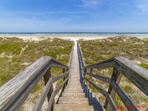 Magnolia Beach House - Boardwalk