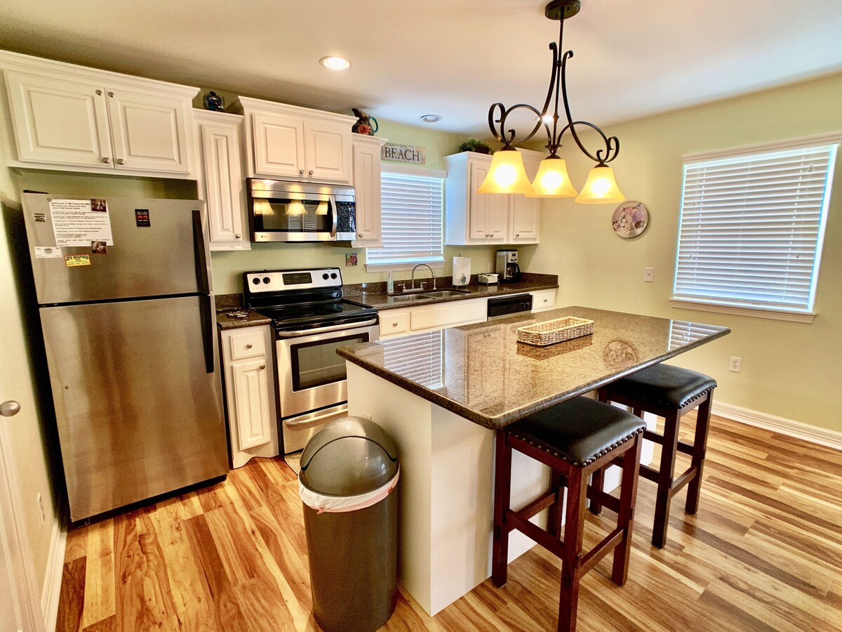 MI CASA DEL MAR – So close to the beach, perfect house for 4!