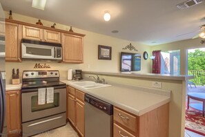 Fully loaded kitchen!