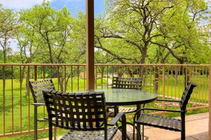 Balcony/ patio
