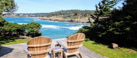 back deck view of Mendocino bay