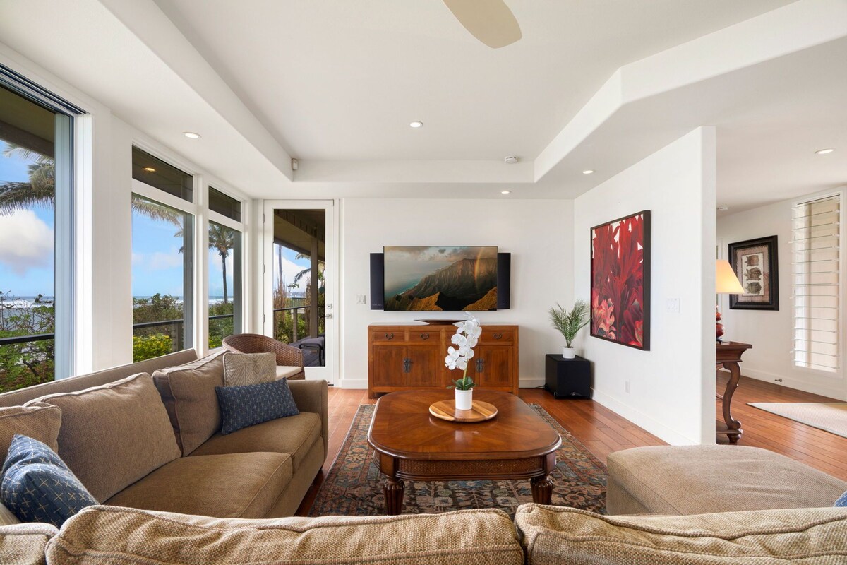 Beachfront Luxury Dream House with A/C & Gym!