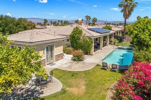Spacious and Private Backyard