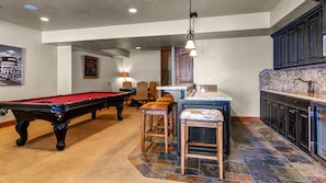 Wet Bar and Pool Table