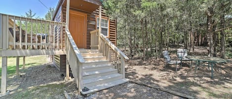 Branson Vacation Rental | 1BR | 1BA | 392 Sq Ft | Stairs Required