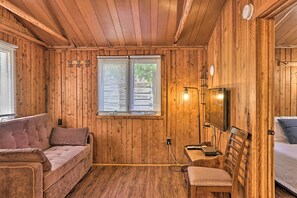 Living Area | Sleeper Sofa | Free WiFi