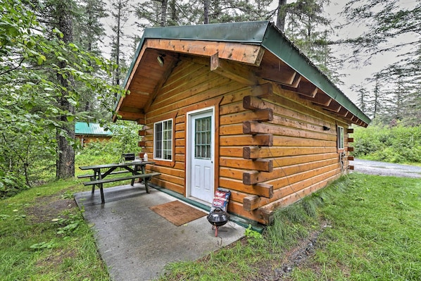 Seward Vacation Rental | Studio | 1BA | 384 Sq Ft | Step-Free Access