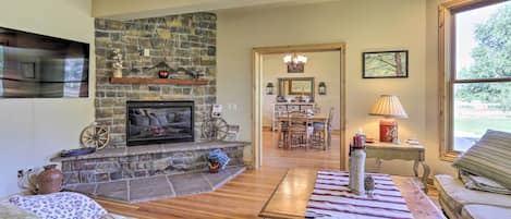 Fruita Vacation Rental | 6BR | 3.5BA | Steps Required | 5,500 Sq Ft