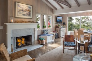 The Great Room has Distant Ocean Views - The Great Room has Distant Ocean Views