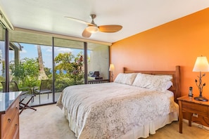 Bedroom inside our Kona Vacation Villa