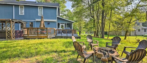 Lake Harmony Vacation Rental | 3BR | 2BA | 2,300 Sq Ft | Stairs Required