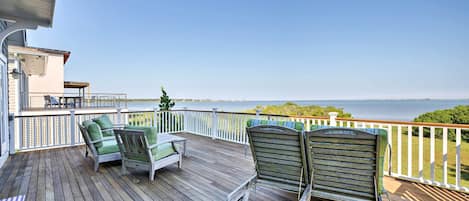 East Quogue Vacation Rental | 4BR | 3BA | 2,900 Sq Ft | 2 Steps for Entry