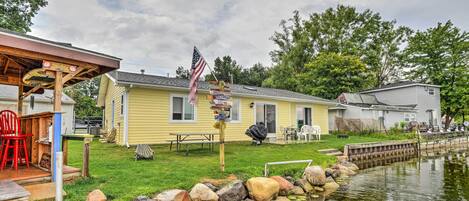 Waterford Township Vacation Rental | 3BR | 1BA | 1,500 Sq Ft | 1 Story