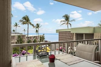 🏖️Top Floor with Ocean Views| Convenient Location| vrKCV🏖️