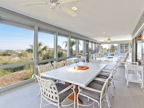 Al Fresco dining overlooking the Sand Dunes and the Ocean