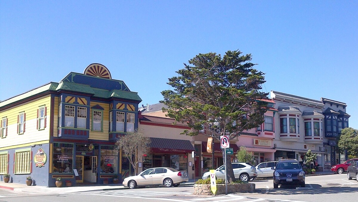Main Image