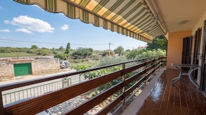 balcony street view