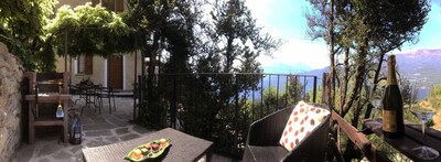 Hermosa vista al lago, balcón, terraza, jardín, estacionamiento, Bellano, Varenna