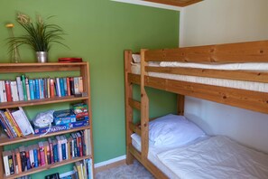 Schlafzimmer mit Etagenbett