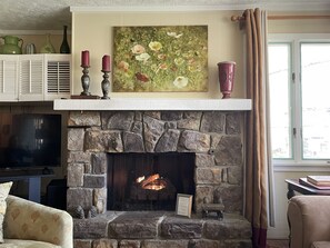 LR fireplace