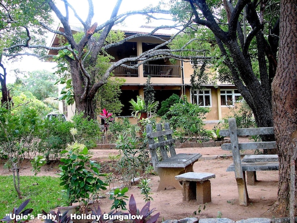 Upie's Folly Holiday Bungalow