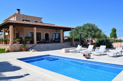 BEAUTIFUL LUXURY VILLA "CA NA MARINA" 500 M FROM THE BEACH