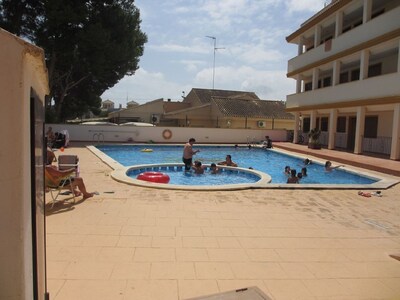 6 bed apartment 600 m from Roda Golf course with a roof terrace and Pool