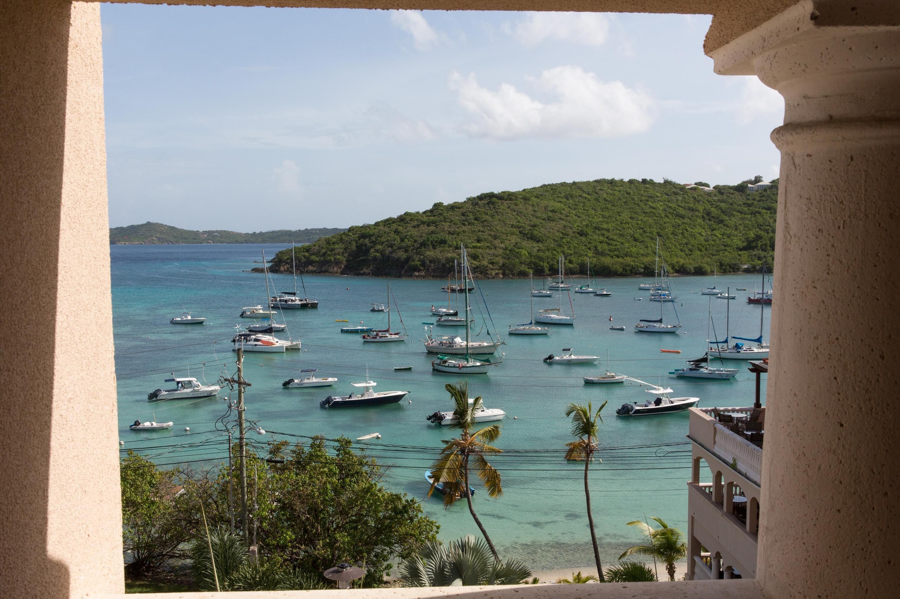 Grande Bay Waterfront Condo - Estate Enighed | Vrbo