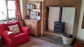 Clover Cottage, Winster, living room