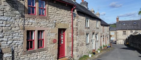 Clover Cottage, Winster, Derbyshire