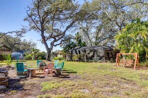 Yard Space | Fire Pit | Volleyball Net | Playset