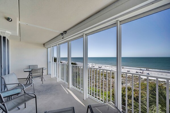 JC Resorts - Vacation Rental - Hamilton House 302 - Indian Rocks Beach – Balcony 1