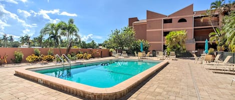 Punta Gorda Vacation Rental | 1BR | 1BA | Stairs Required for Entry | 600 Sq Ft