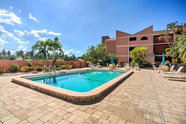 Punta Gorda Vacation Rental | 1BR | 1BA | Stairs Required for Entry | 600 Sq Ft