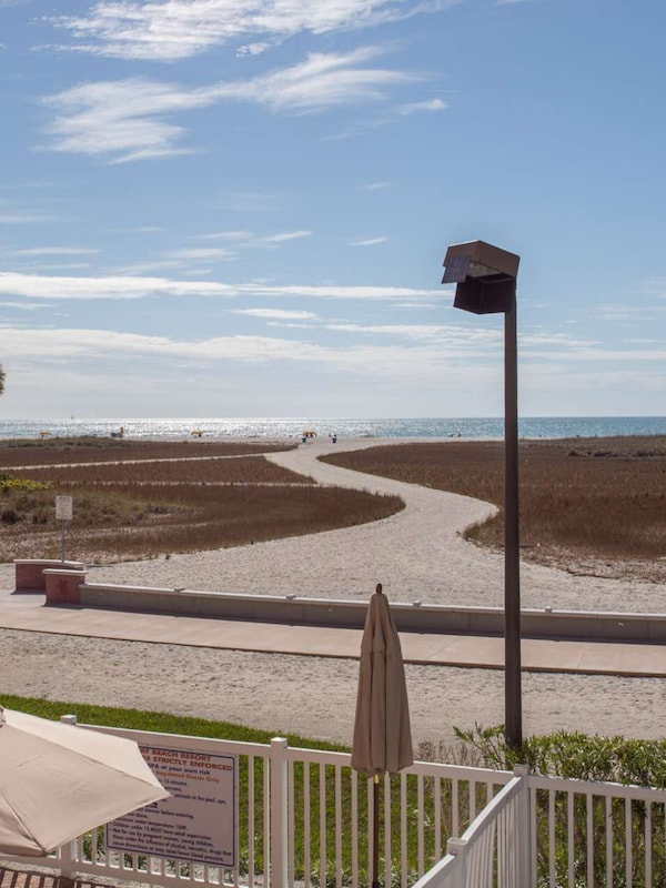 The view from the balcony is outstanding looking towards the beach and Gulf.