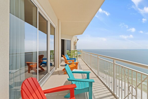 Welcome To Indigo East Penthouse 2103!