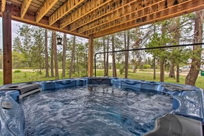 Private Hot Tub