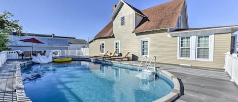 Wildwood Vacation Rental | 3BR | 2BA | 1,800 Sq Ft | Stairs Required to Access