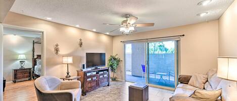 Mesa Vacation Rental | 2BR | 2BA | 1,100 Sq Ft | Step-Free Access