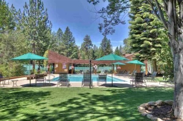 Heated Swimming Pool