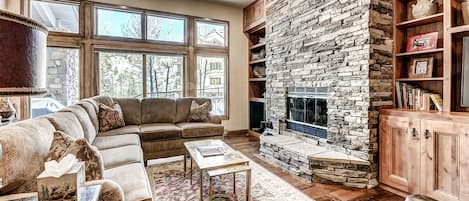 Spacious Living Room With Fireplace