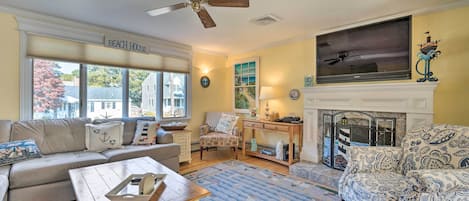 East Falmouth Vacation Rental | 5BR | 2BA | 2,300 Sq Ft | 2 Stories