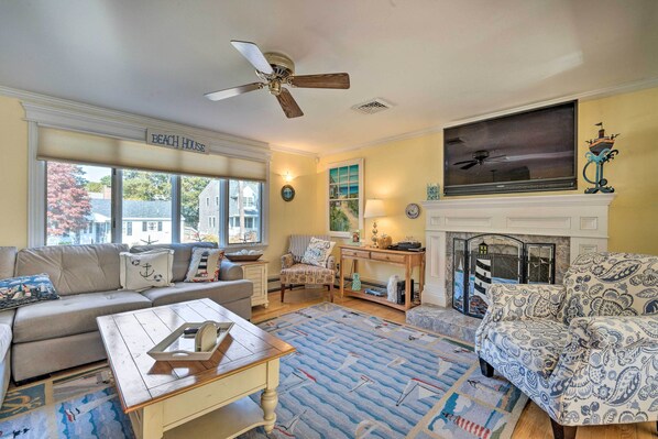 East Falmouth Vacation Rental | 5BR | 2BA | 2,300 Sq Ft | 2 Stories