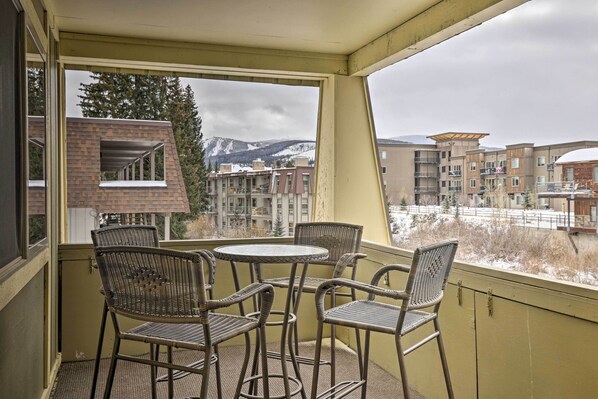 Winter Park Vacation Rental | 2BR | 1.5BA | 700 Sq Ft | 3rd Story
