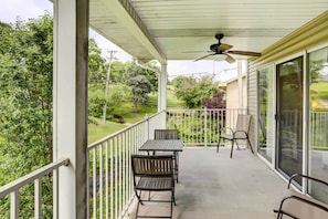 Covered Patio Balcony | Bistro Seating