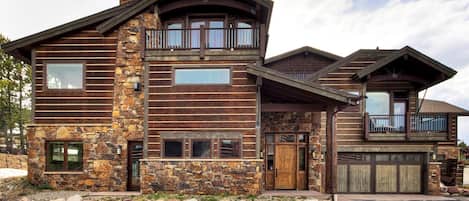 LR962 The Timberline at Lewis Ranch Exterior 
