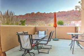 Sit on the patio and enjoy fabulous sunsets over the La Sal Mountains.