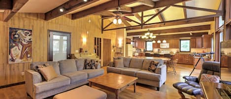 Killington Vacation Rental | 4BR | 4.5BA | Steps Required | 4,000 Sq Ft