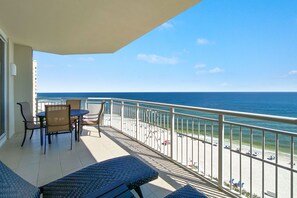 Private Beachfront Balcony