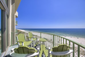 Private Beachfront Balcony